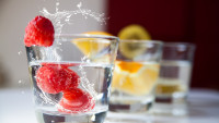voda sklenice beverages-2914497 1280